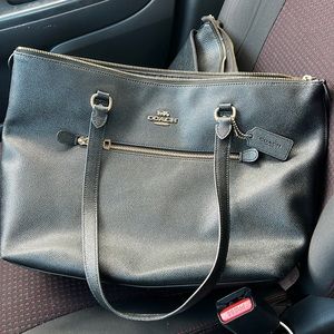 Coach purse and wallet set